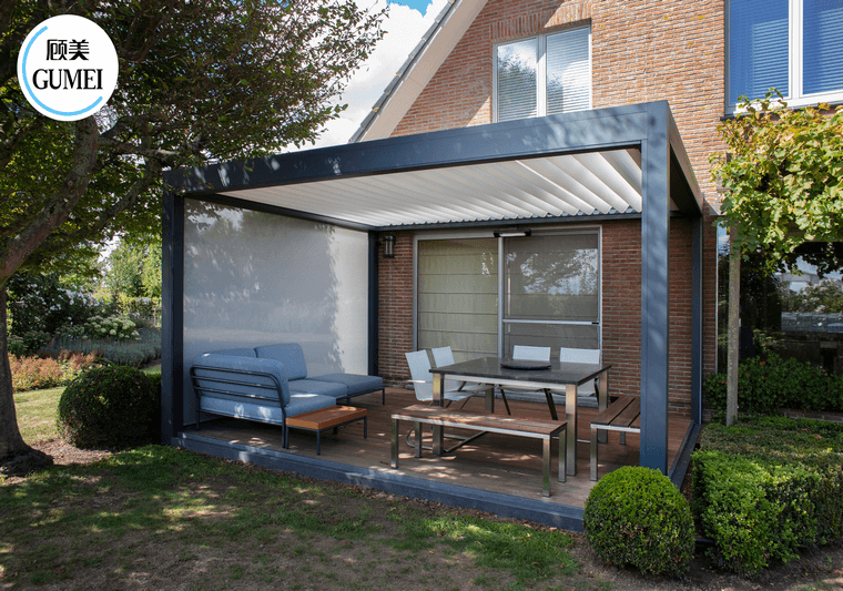 Outdoor pergola